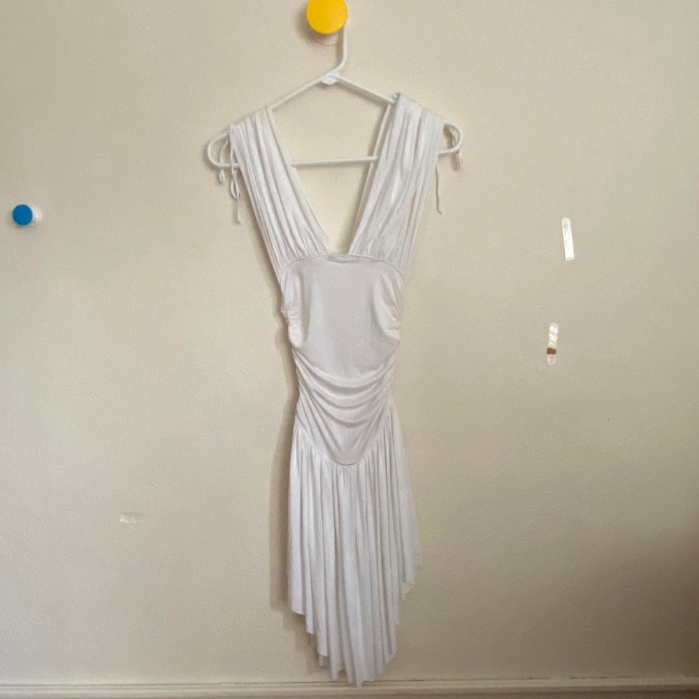 are you am i taela dress in white